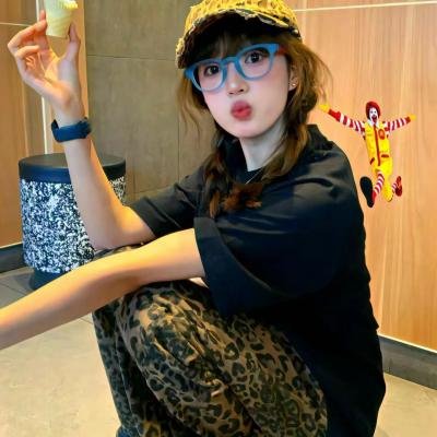 女人世上